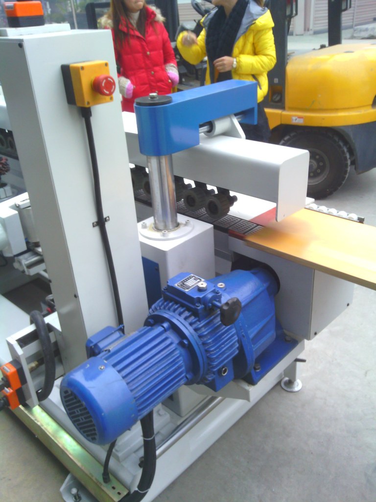 【優(yōu)質板材直線砂邊機】價格,廠家,圖片,即墨市鴻森豪邁機械設備廠-